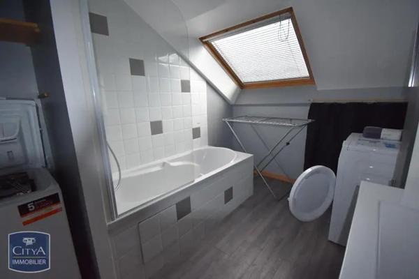 Appartement à louer 1 pièce 7.04m²