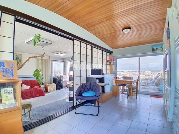 SAINT-BRIEUC CENTRE : DUPLEX - GARAGE - CAVE - TERRASSES AVEC VUE IMPRENABLE