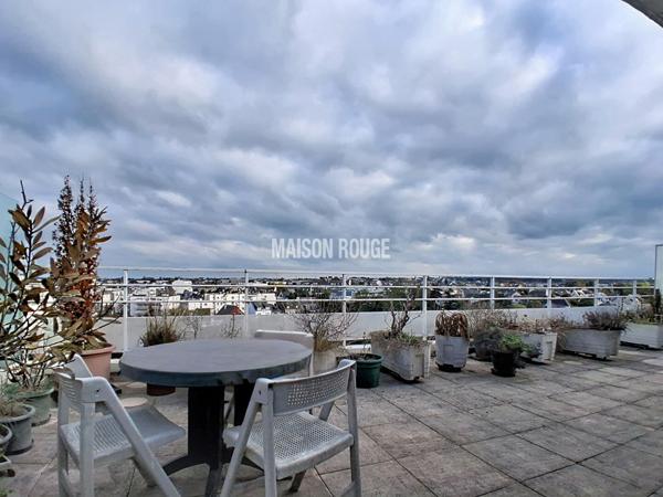 SAINT-BRIEUC CENTRE : DUPLEX - GARAGE - CAVE - TERRASSES AVEC VUE IMPRENABLE
