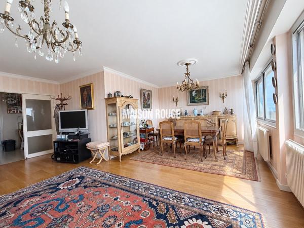 SAINT-BRIEUC CENTRE : DUPLEX - GARAGE - CAVE - TERRASSES AVEC VUE IMPRENABLE
