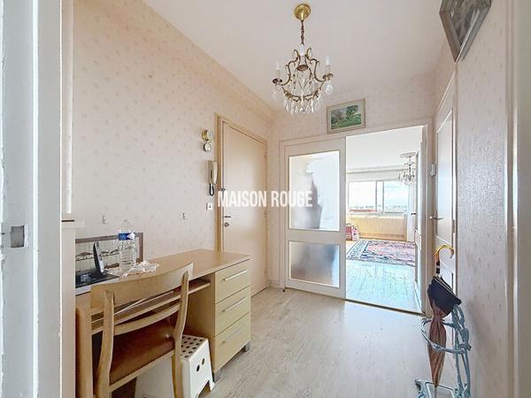SAINT-BRIEUC CENTRE : DUPLEX - GARAGE - CAVE - TERRASSES AVEC VUE IMPRENABLE
