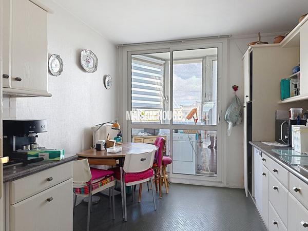 SAINT-BRIEUC CENTRE : DUPLEX - GARAGE - CAVE - TERRASSES AVEC VUE IMPRENABLE