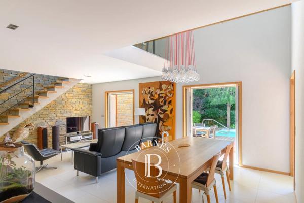 Sanary-sur-Mer, Villa 5 Chambres -  197 m² à vendre