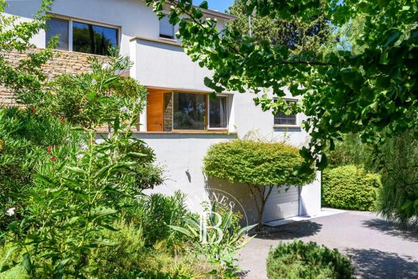 Sanary-sur-Mer, Villa 5 Chambres -  197 m² à vendre