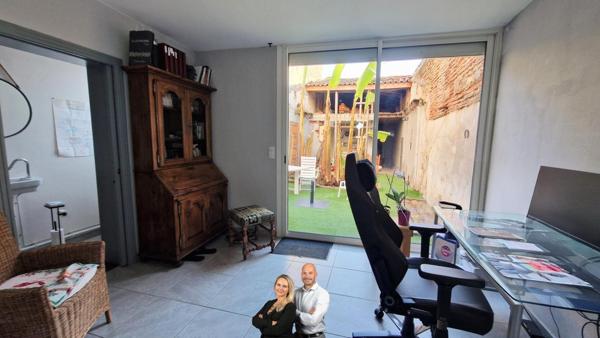 MAISON DE VILLE AVEC GARAGE – CENTRE DE TONNEINS – 160 m²