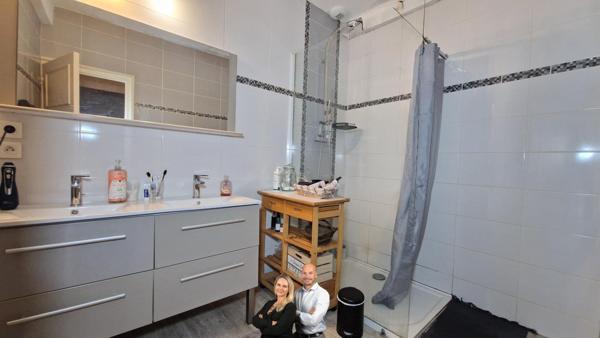 MAISON DE VILLE AVEC GARAGE – CENTRE DE TONNEINS – 160 m²