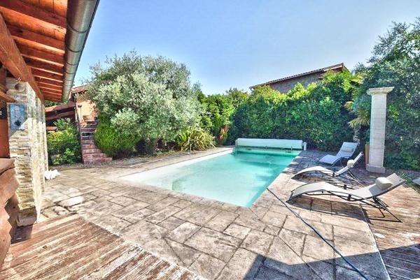 Maison ancienne  Les Cheres 6 pièce(s) 230 m2 avec piscine