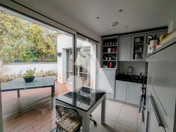 Maison 5 pièces 143.24 m2