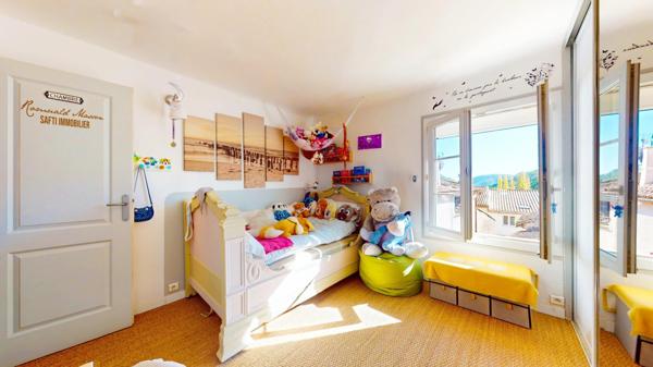 Maison de village 5 pièces 115m2