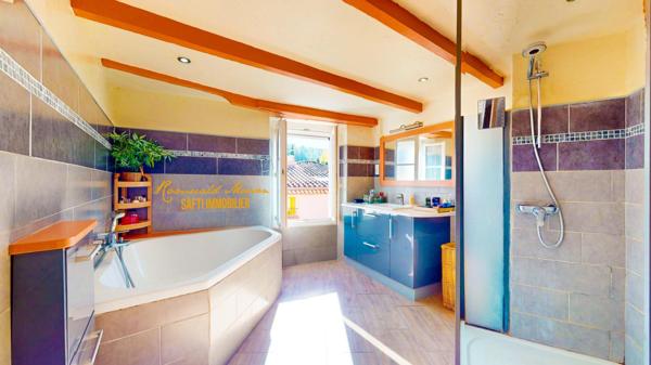 Maison de village 5 pièces 115m2