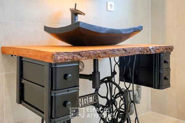 Duplex rénové avec extérieur et stationnement à Hyères