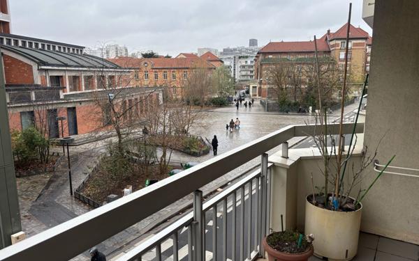 Appartement à vendre    2 pièces • 55 m2 Paris 14