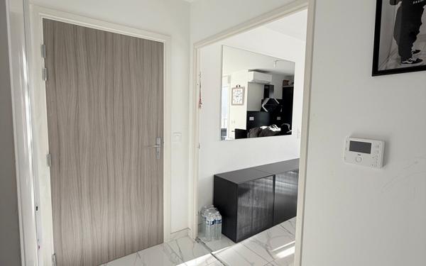 Appartement à vendre    3 pièces • 61 m2 Marseille 12