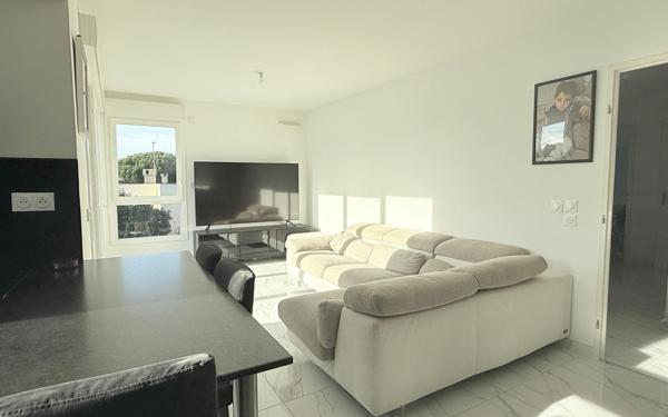 Appartement à vendre    3 pièces • 61 m2 Marseille 12