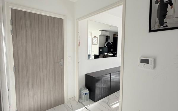 Appartement à vendre    3 pièces • 61 m2 Marseille 12