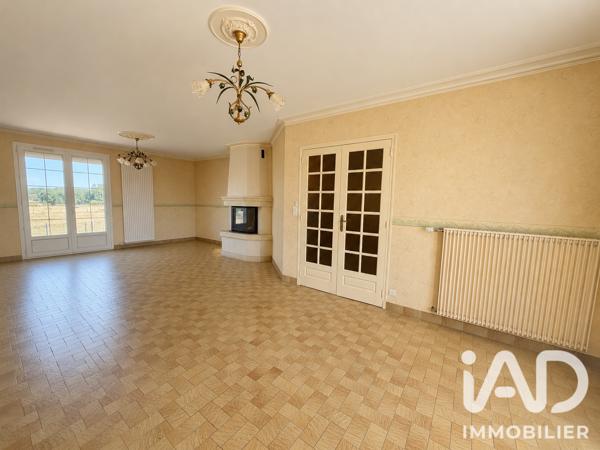 Maison à vendre 7 pièces 191 m² La Suze-sur-Sarthe