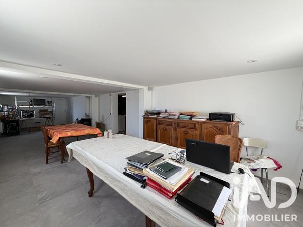 Maison à vendre 7 pièces 191 m² La Suze-sur-Sarthe