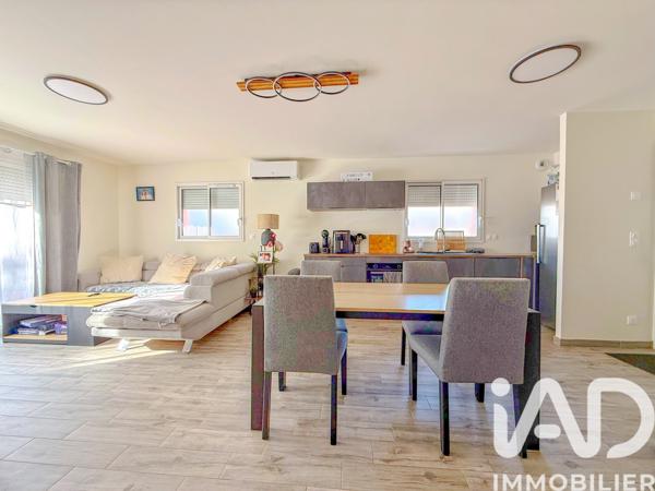 Maison à vendre 4 pièces 86 m² Cuers