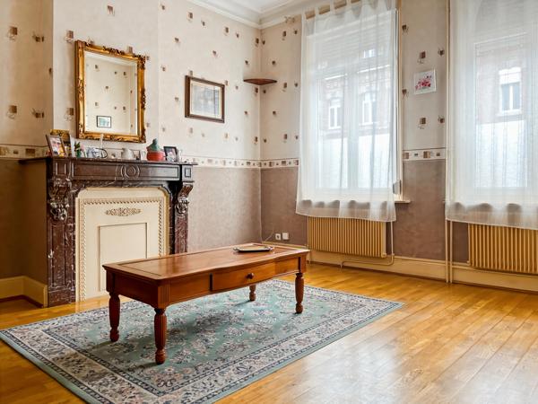 BELLE MAISON DE VILLE MITOYENNE 110 M2 3 CHAMBRES JARDIN