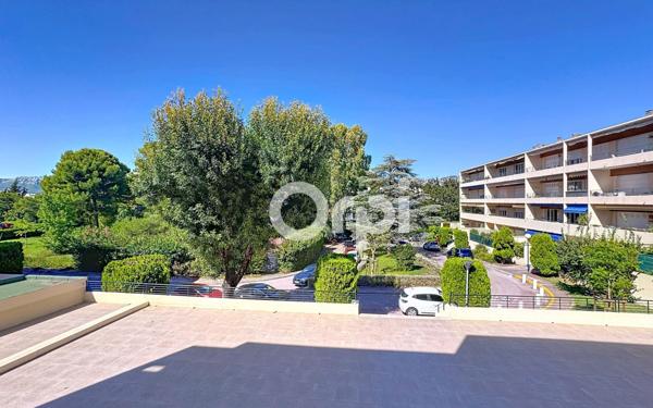 Appartement à vendre    5 pièces • 138,80 m2 Toulon
