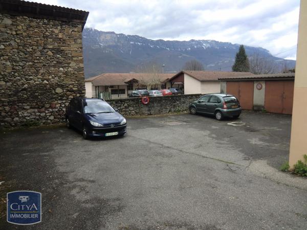 Appartement à louer 1 pièce 34.04m²