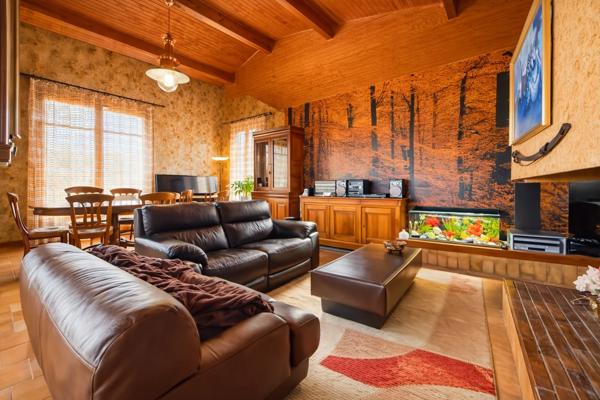 MAISON PLAIN-PIED 104m² – 3 CHAMBRES – GARAGE – JARDIN  + de 2900m²