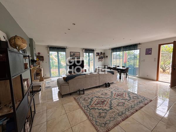 Maison de plain-pied avec dépendance 130 m² habitables sur terrain de 1 416 m² Aubenas Actuellement louée
