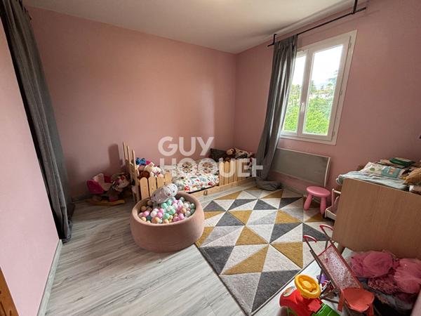 Maison de plain-pied avec dépendance 130 m² habitables sur terrain de 1 416 m² Aubenas Actuellement louée