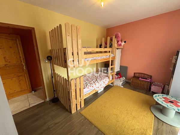 Maison de plain-pied avec dépendance 130 m² habitables sur terrain de 1 416 m² Aubenas Actuellement louée