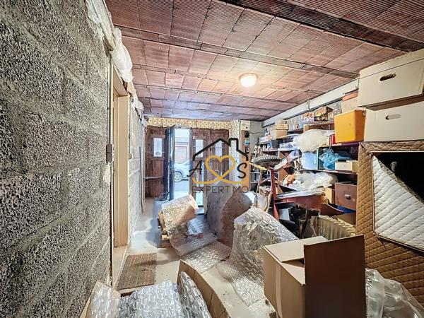 Corent (63730) MAISON DE BOURG À RÉNOVER-CORENT 63730