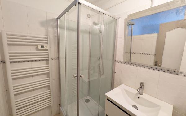 Appartement à vendre    3 pièces •  Avignon