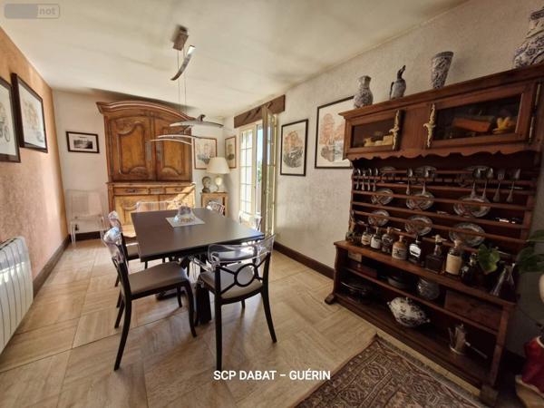 Maison à vendre à Saint-Hilaire-du-Harcouët dans la Manche (50600), ref : 8435