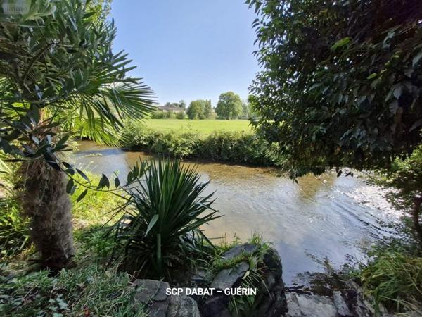 Maison à vendre à Saint-Hilaire-du-Harcouët dans la Manche (50600), ref : 8435