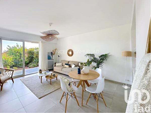 Appartement à vendre 2 pièces 64 m² Sanary-sur-Mer