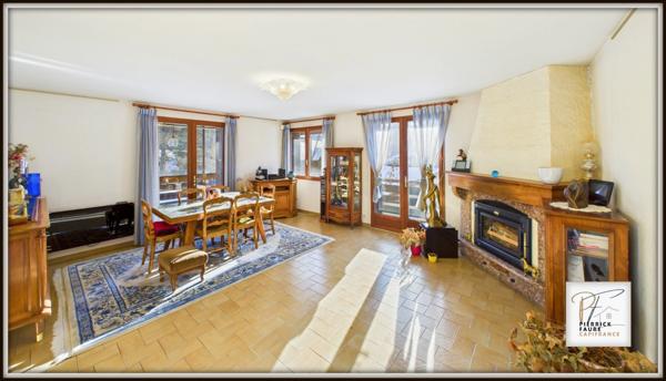 Briançon , Maison unique 183m², 5 ch + Terrain constructible 690m²