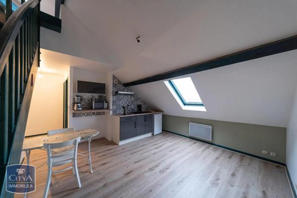 Appartement à louer 1 pièce 25.5m² Saint-Flour (15100)