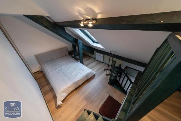 Appartement à louer 1 pièce 25.5m² Saint-Flour (15100)