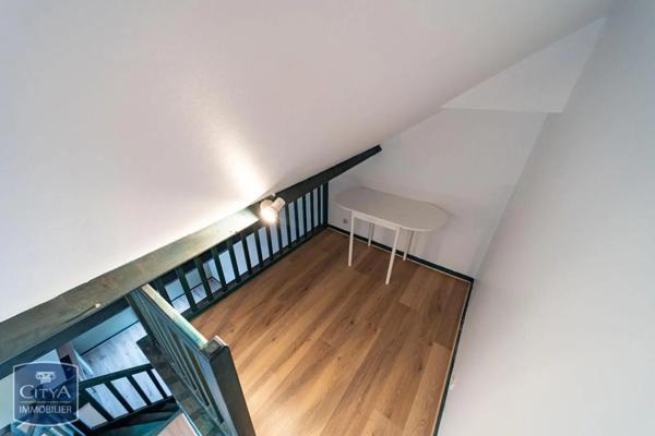 Appartement à louer 1 pièce 25.5m² Saint-Flour (15100)