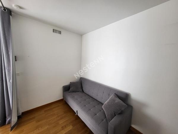 Appartement Puteaux 1 pièce  30 m2 avec balcon rue roque de Fillol entièrement meublé et équipé