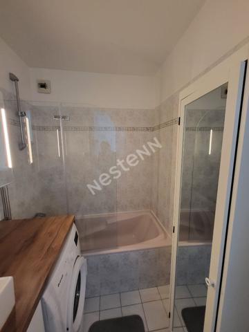Appartement Puteaux 1 pièce  30 m2 avec balcon rue roque de Fillol entièrement meublé et équipé