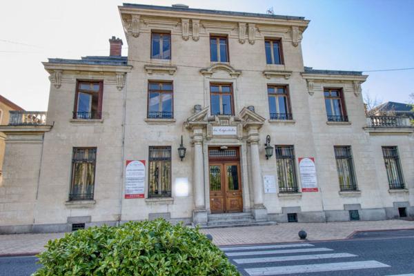 Immeuble 32 pièces - 1750 m² Exclusivité efficity