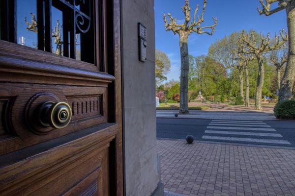 Immeuble 32 pièces - 1750 m² Exclusivité efficity