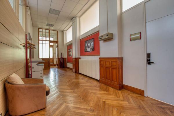 Immeuble 32 pièces - 1750 m² Exclusivité efficity