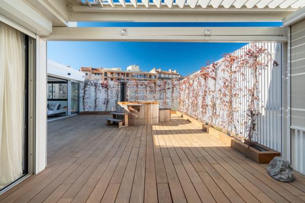 Vente Penthouse Marseille 8 6 Pièces 219 m²