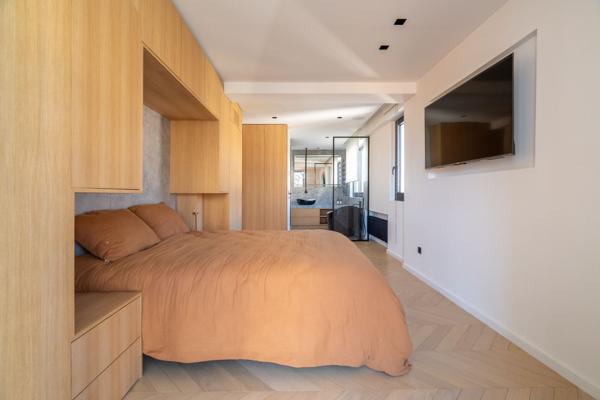 Vente Penthouse Marseille 8 6 Pièces 219 m²