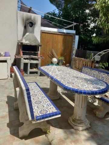 Maison T5 avec terrasse, jardin et garage