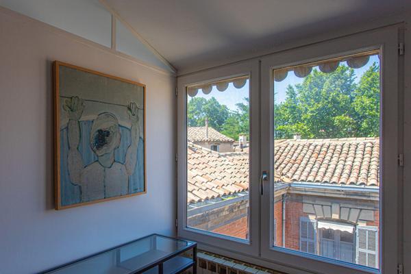 Appartement d’exception avec vue panoramique sur les toits de la Cité des Papes