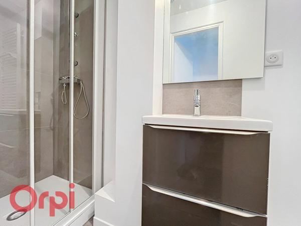 Appartement à louer    1 pièce •    Nancy