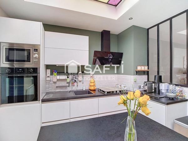 Jolie maison des années 30, 3 chambres, jardin et terrasse couverte – Leers centre