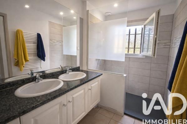 Maison à vendre 5 pièces 113 m² Saint-Sulpice-la-Pointe